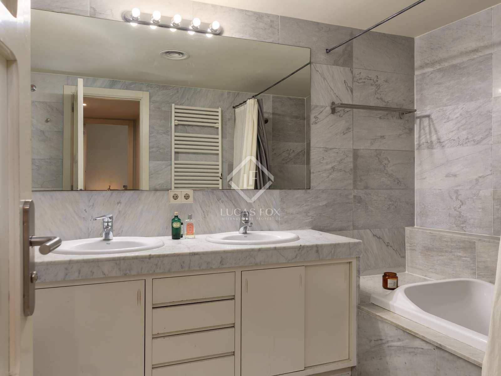 5 soverom Penthouse til salgs i Girona by - € 990 000 (Ref: 8141188)