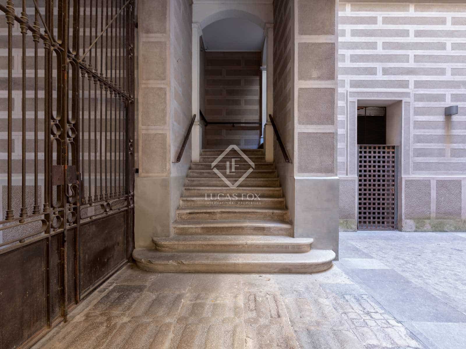 5 soverom Penthouse til salgs i Girona by - € 990 000 (Ref: 8141188)