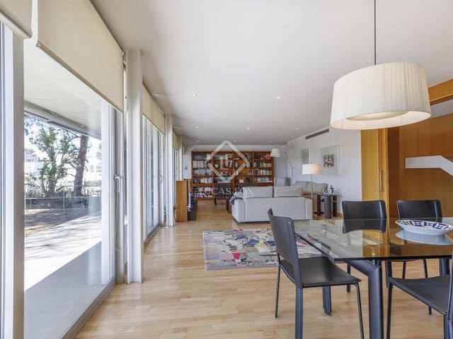 5 sypialnia Willa na sprzedaż w Godella z basenem garażem - 1 350 000 € (Ref: 8141453)