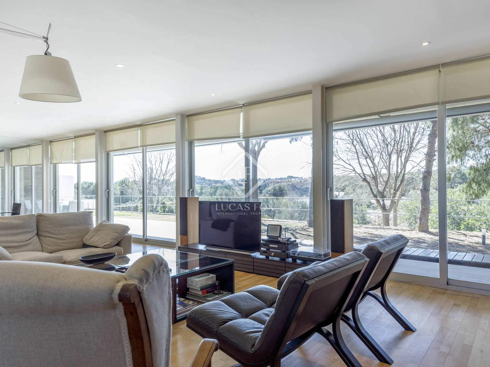 5 soverom Villa til salgs i Godella med svømmebasseng garasje - € 1 350 000 (Ref: 8141453)