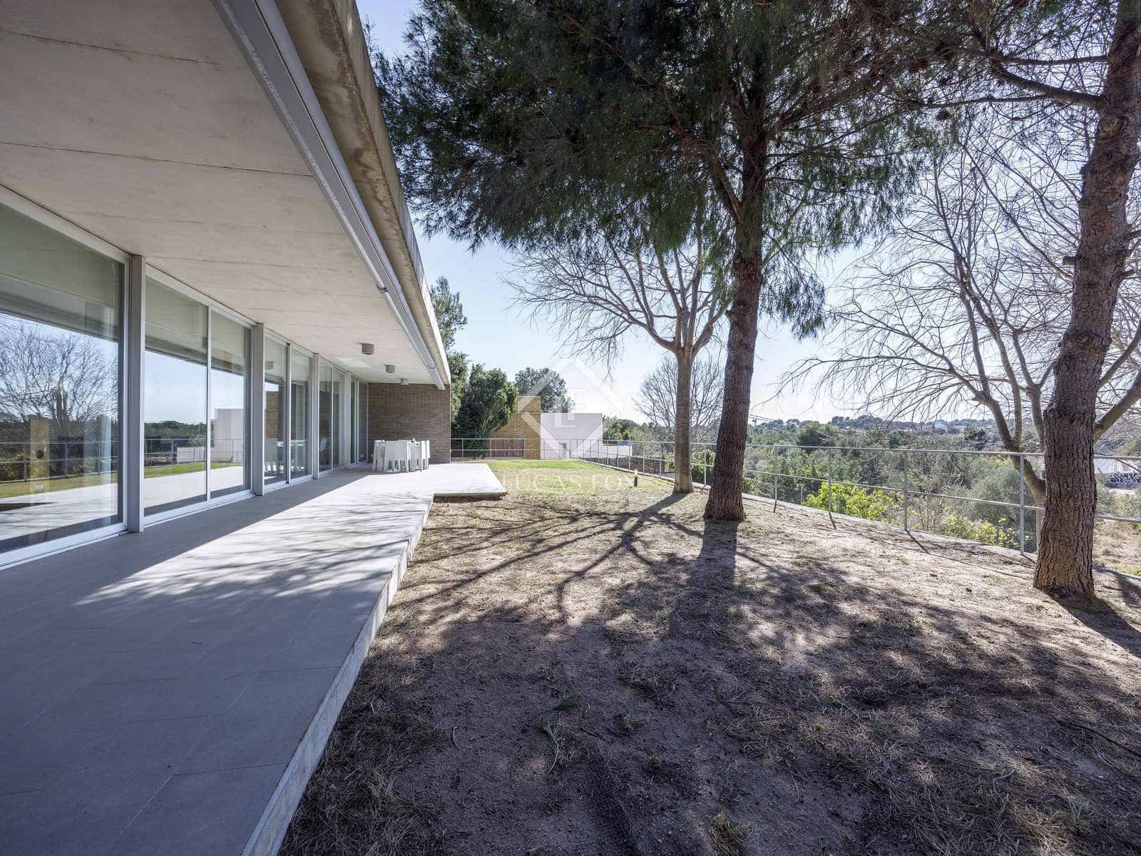 5 soverom Villa til salgs i Godella med svømmebasseng garasje - € 1 350 000 (Ref: 8141453)