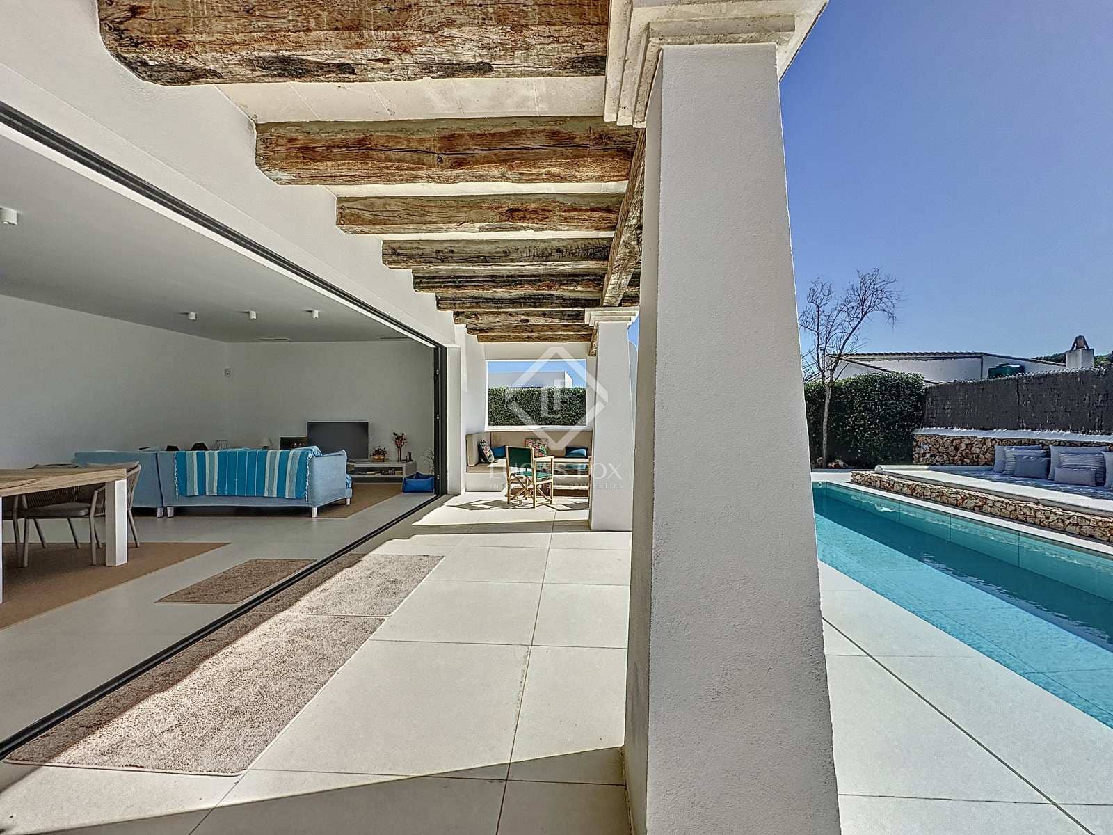 3 soverom Villa til salgs i Es Mercadal med svømmebasseng garasje - € 1 200 000 (Ref: 8141473)