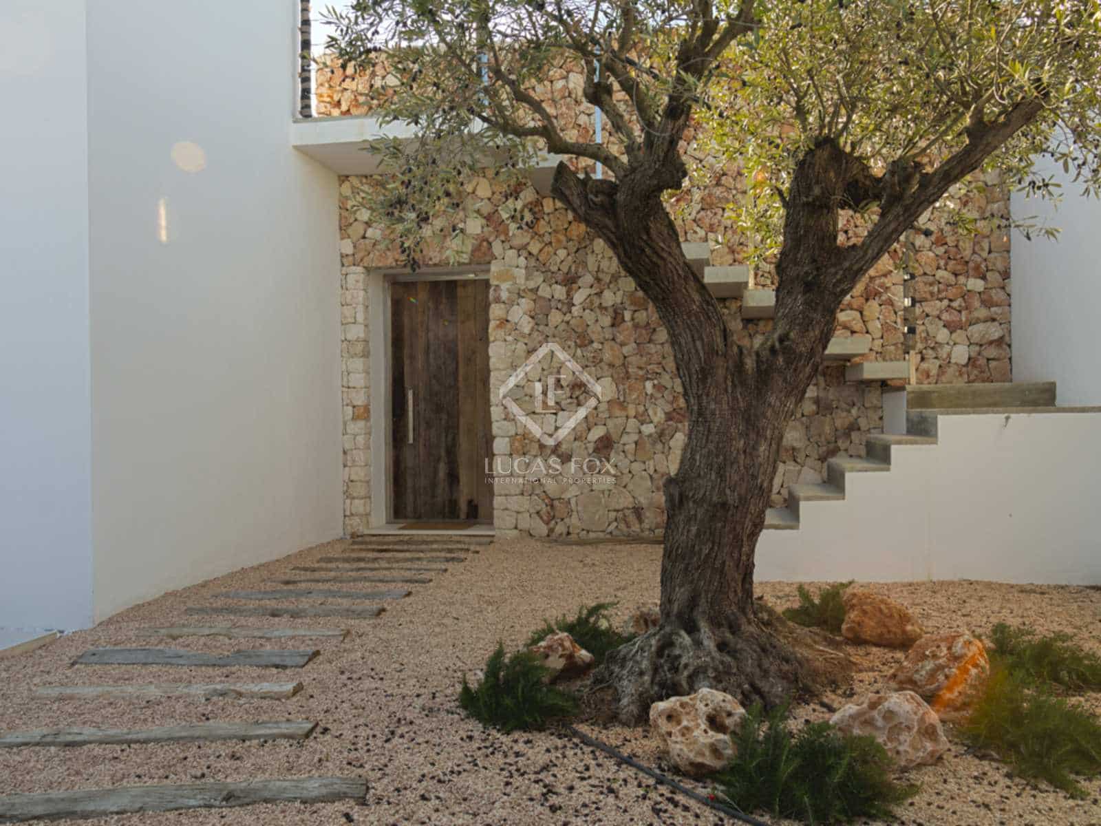 3 soverom Villa til salgs i Es Mercadal med svømmebasseng garasje - € 1 200 000 (Ref: 8141473)