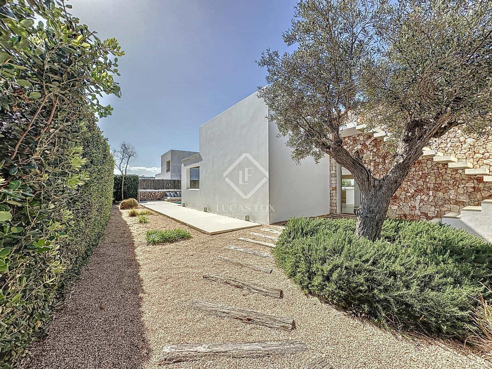 3 soverom Villa til salgs i Es Mercadal med svømmebasseng garasje - € 1 200 000 (Ref: 8141473)