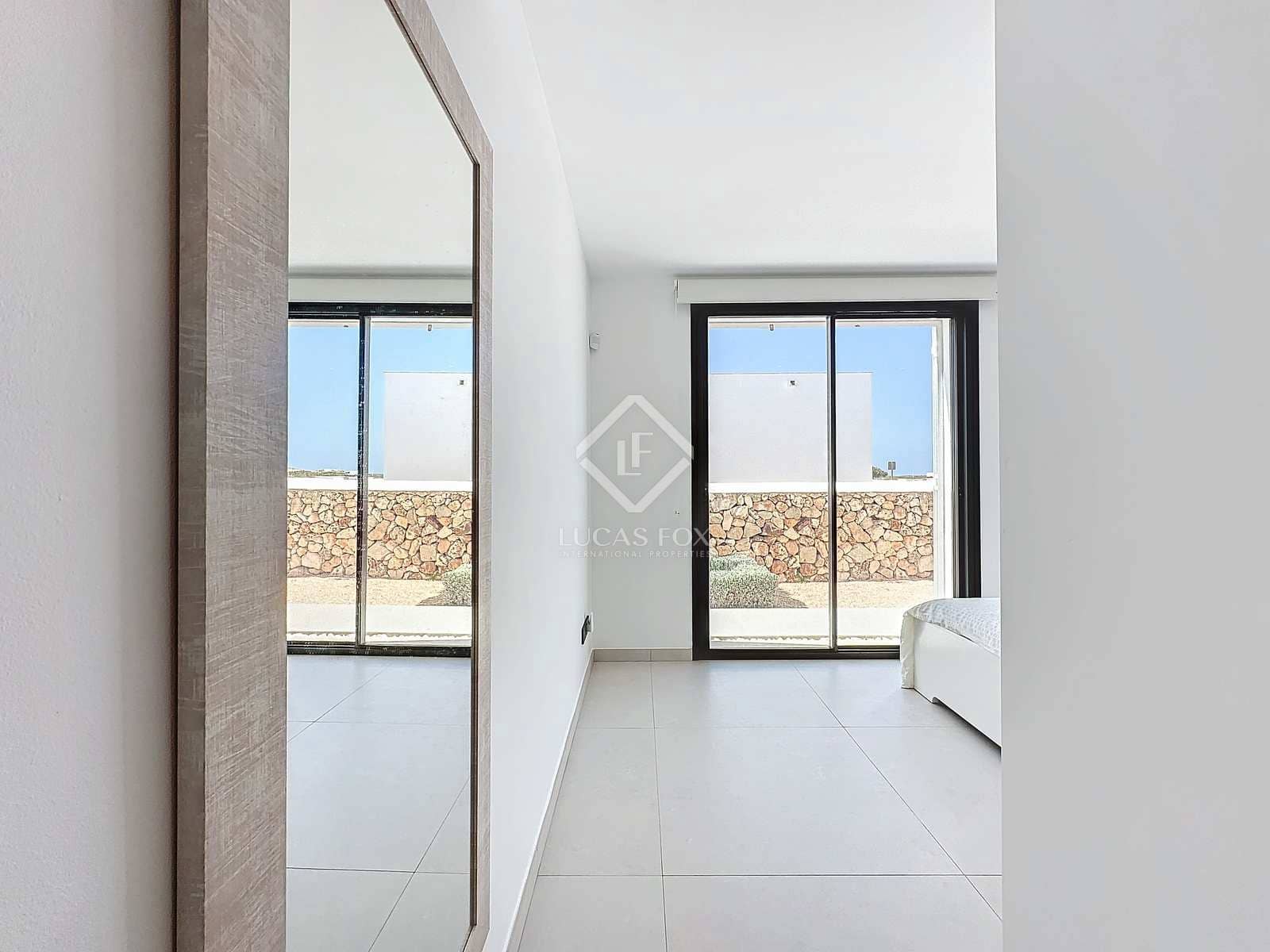 3 soverom Villa til salgs i Es Mercadal med svømmebasseng garasje - € 1 200 000 (Ref: 8141473)