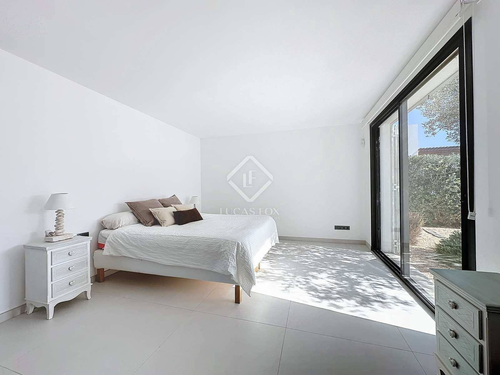 3 soverom Villa til salgs i Es Mercadal med svømmebasseng garasje - € 1 200 000 (Ref: 8141473)