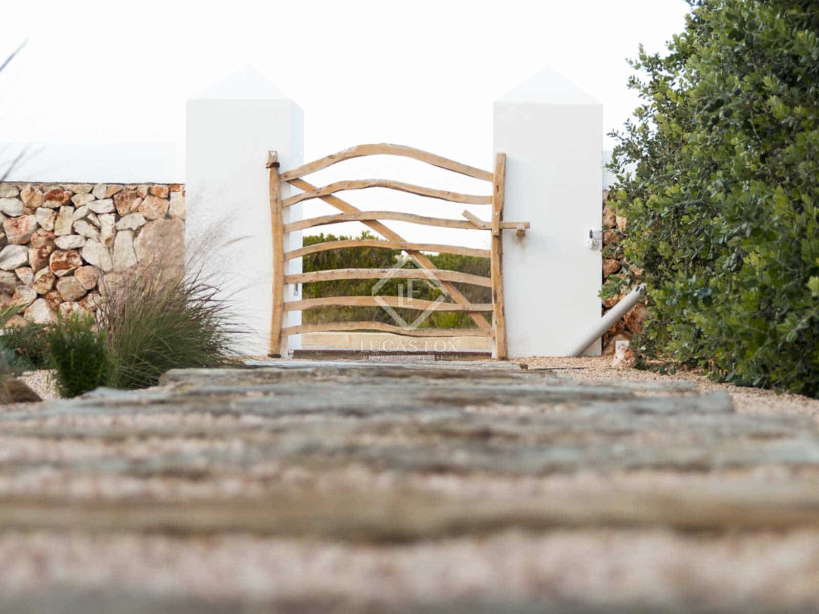 3 soverom Villa til salgs i Es Mercadal med svømmebasseng garasje - € 1 200 000 (Ref: 8141473)