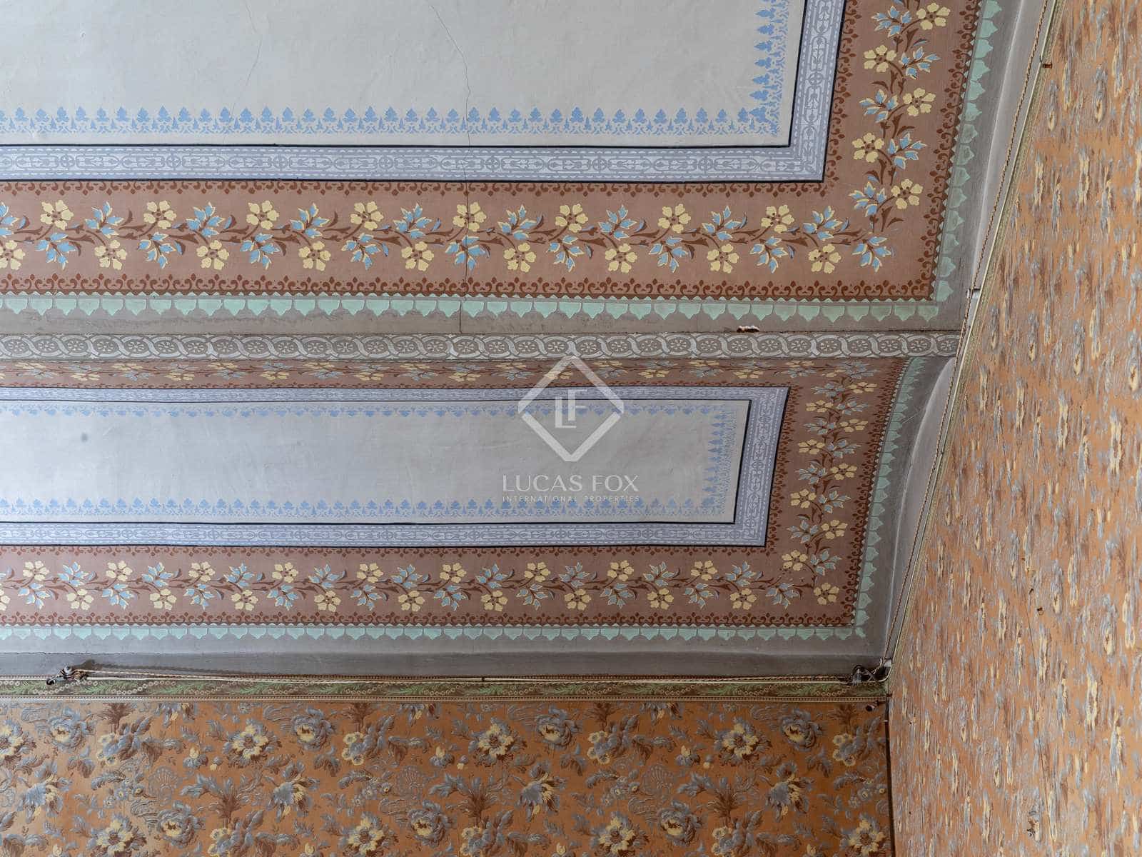 18 soveværelse Erhverv til salg i Olot - € 750.000 (Ref: 8149529)