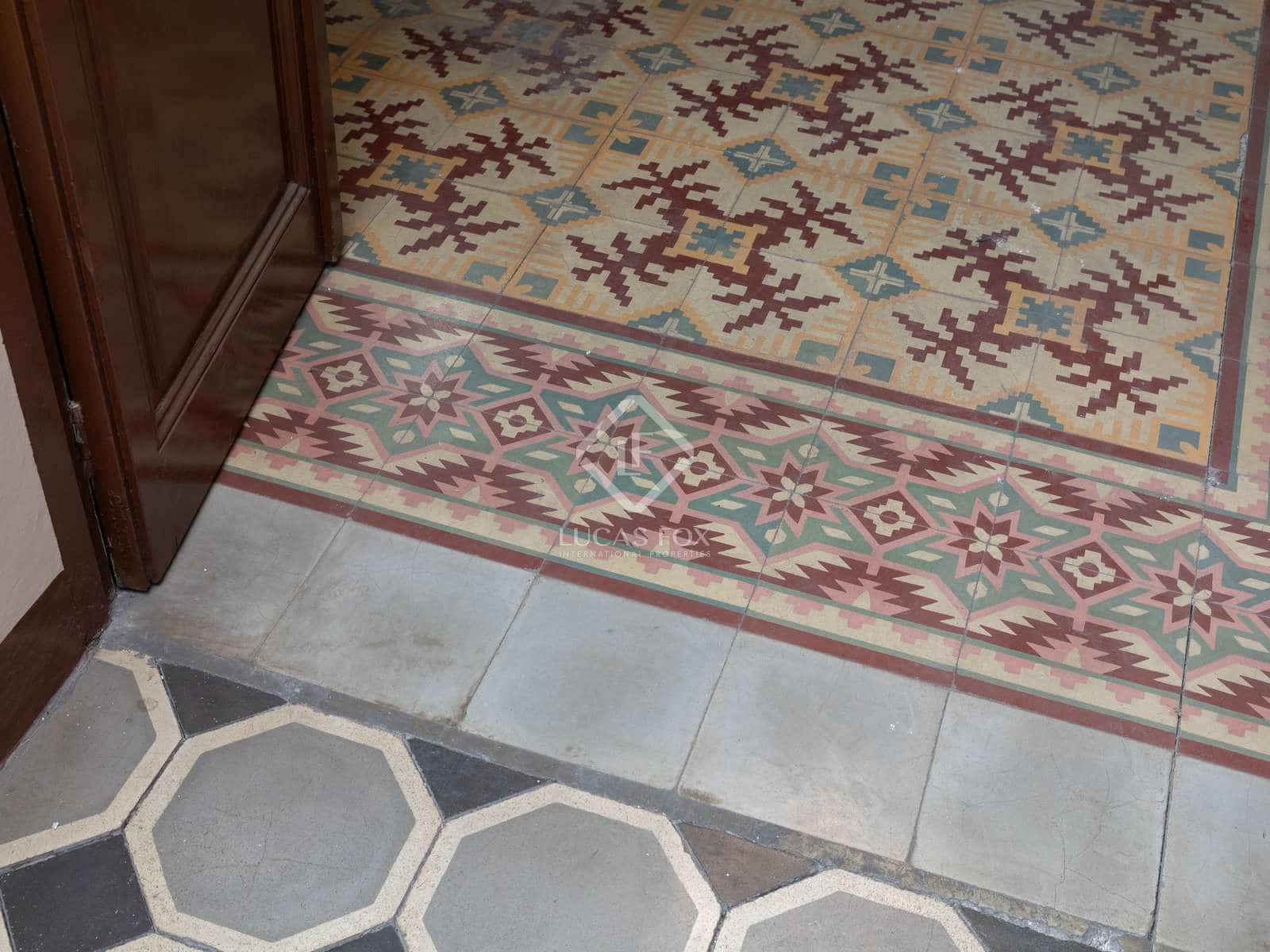 18 soveværelse Erhverv til salg i Olot - € 750.000 (Ref: 8149529)