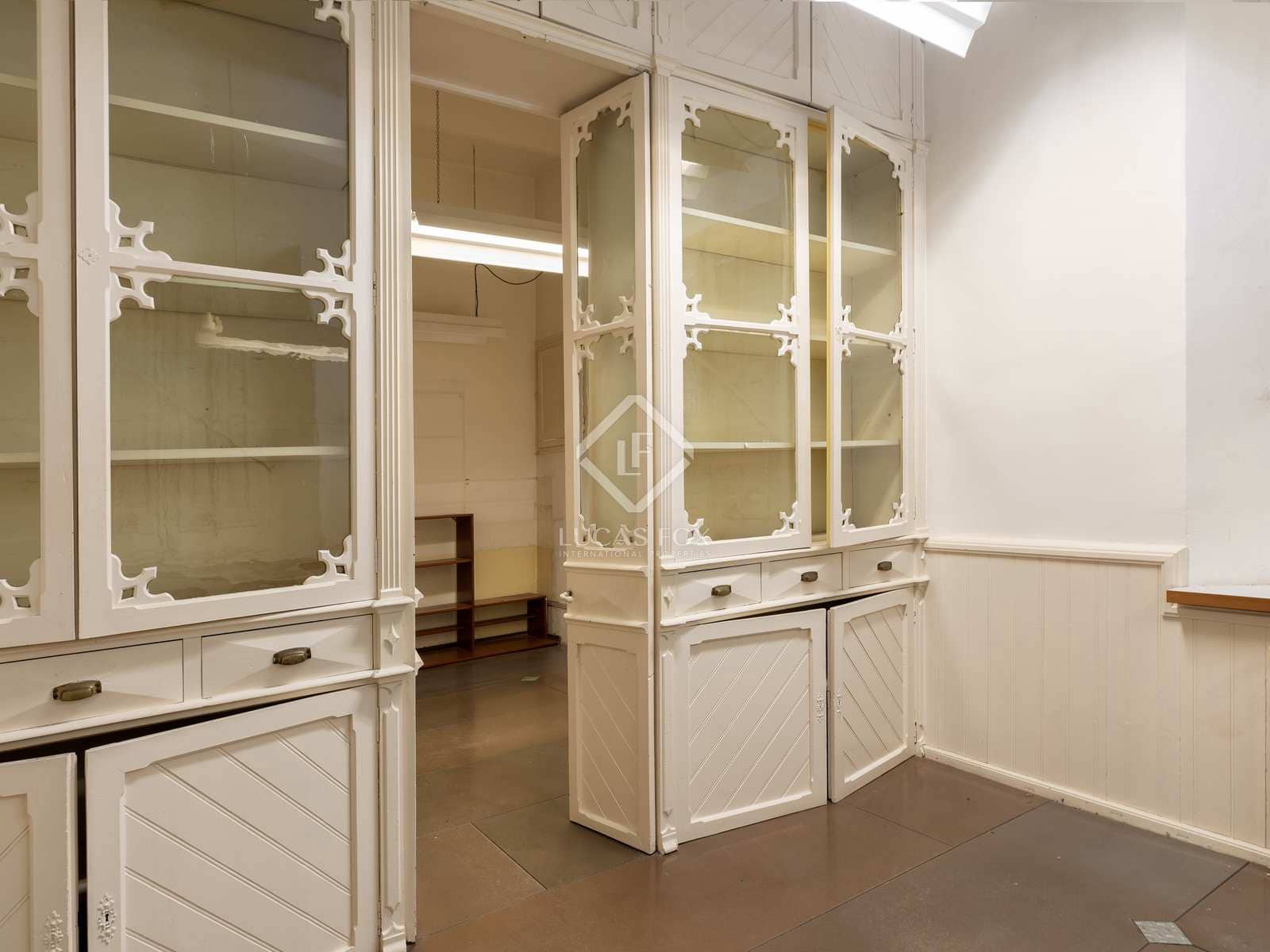 18 soveværelse Erhverv til salg i Olot - € 750.000 (Ref: 8149529)