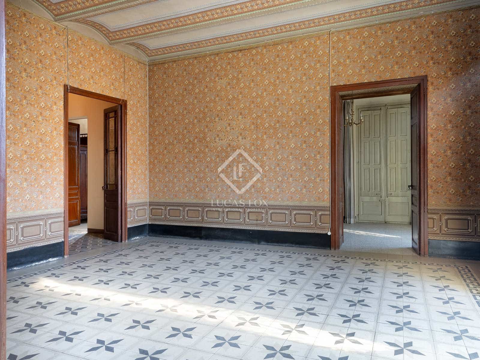 18 soveværelse Erhverv til salg i Olot - € 750.000 (Ref: 8149529)