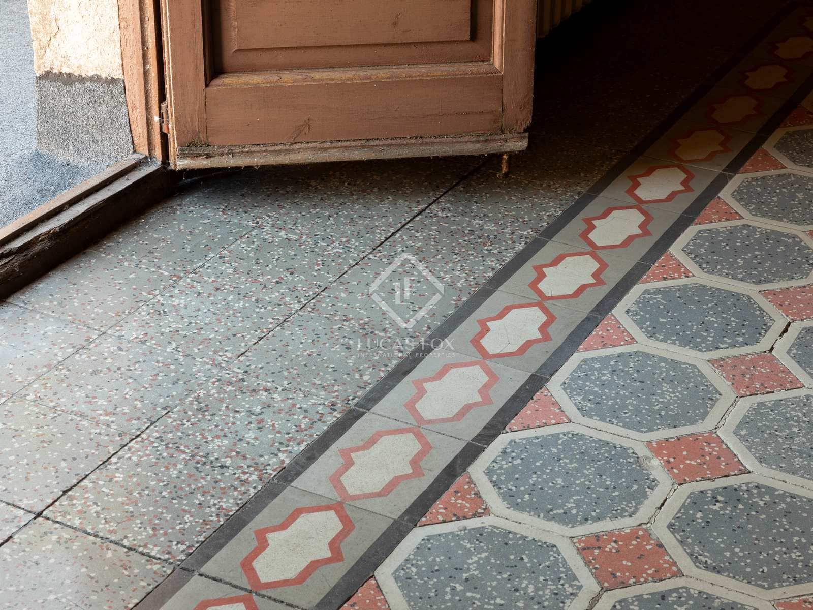 18 soveværelse Erhverv til salg i Olot - € 750.000 (Ref: 8149529)