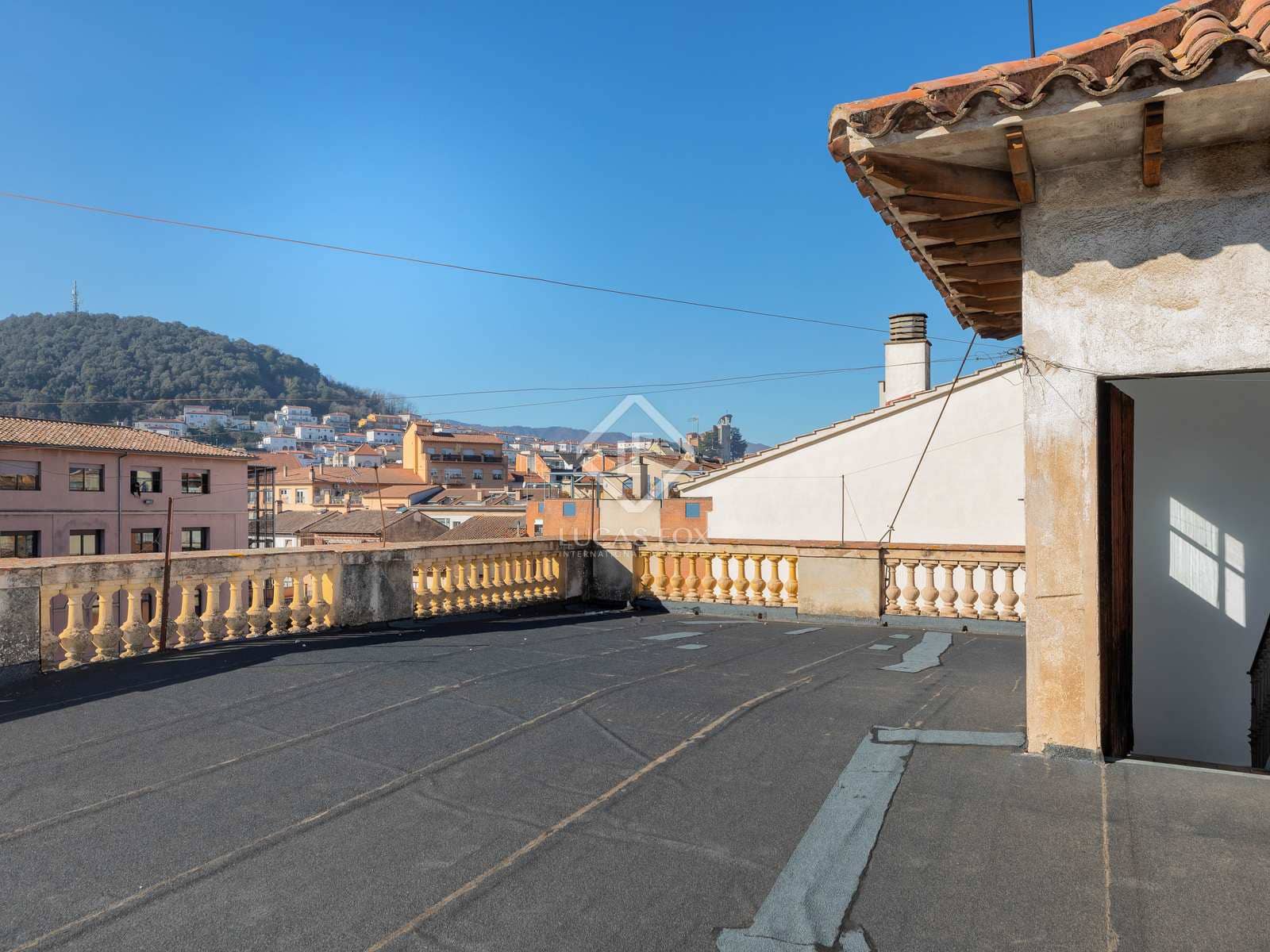 18 soveværelse Erhverv til salg i Olot - € 750.000 (Ref: 8149529)