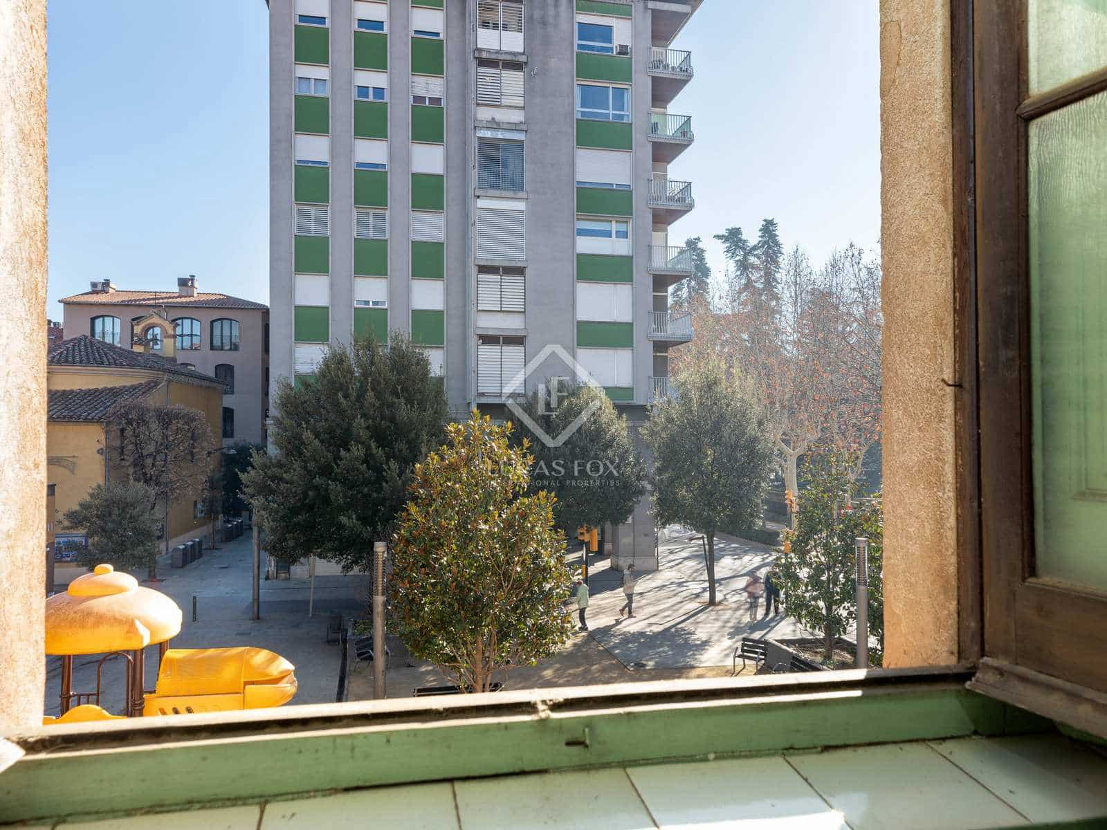 18 soveværelse Erhverv til salg i Olot - € 750.000 (Ref: 8149529)