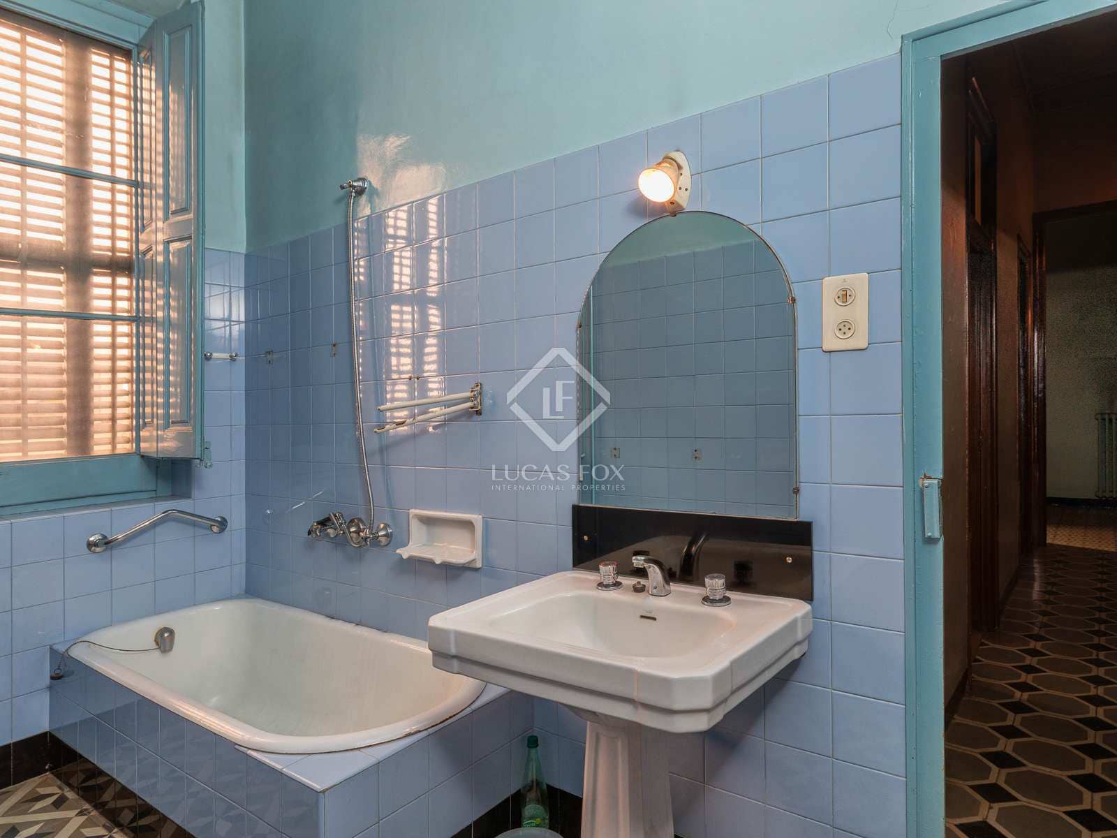 18 soveværelse Erhverv til salg i Olot - € 750.000 (Ref: 8149529)