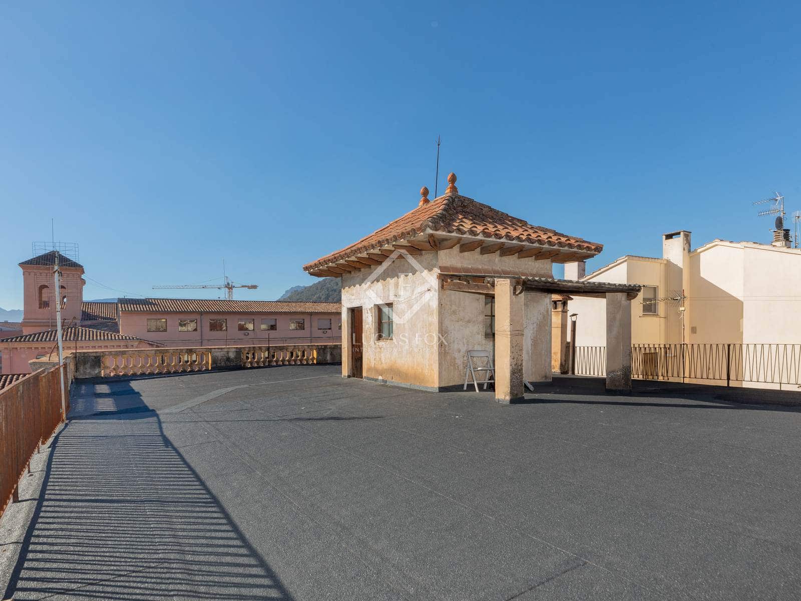 18 soveværelse Erhverv til salg i Olot - € 750.000 (Ref: 8149529)