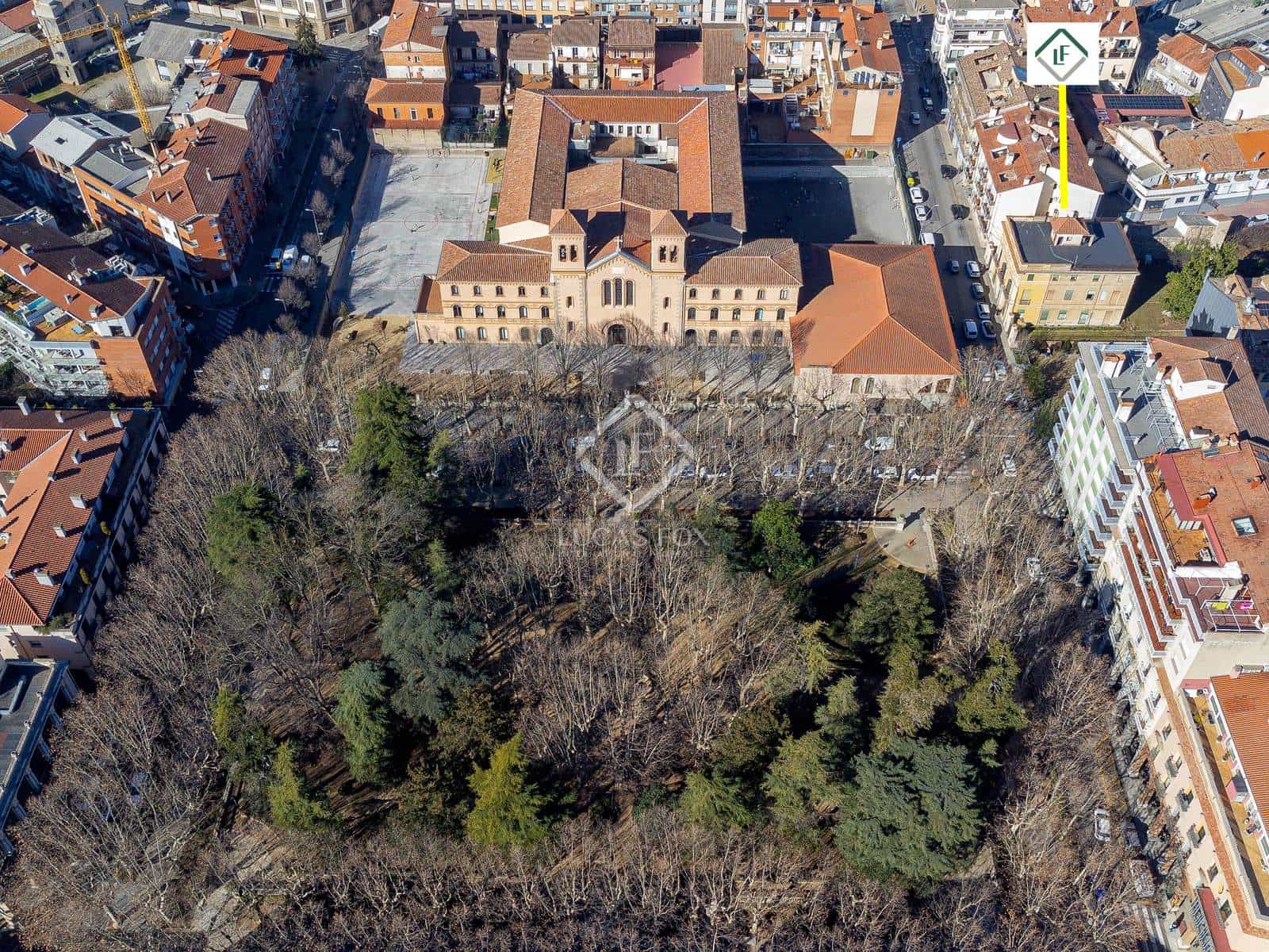 18 soveværelse Erhverv til salg i Olot - € 750.000 (Ref: 8149529)