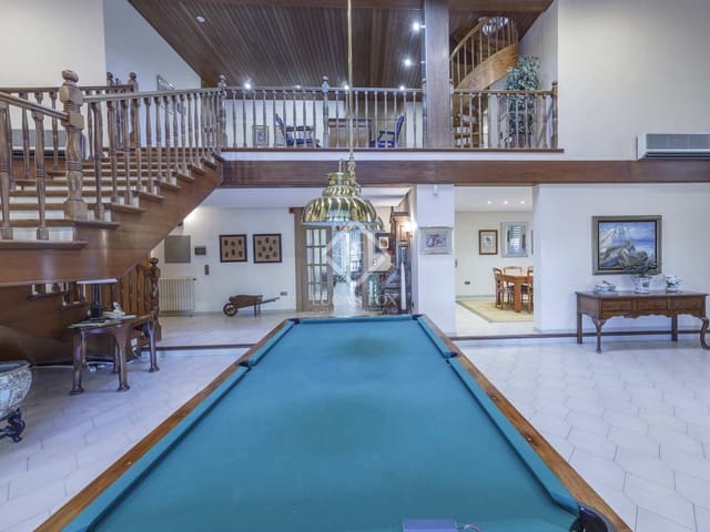 7 soverom Villa til salgs i L'Eliana med svømmebasseng garasje - € 1 295 000 (Ref: 8149961)