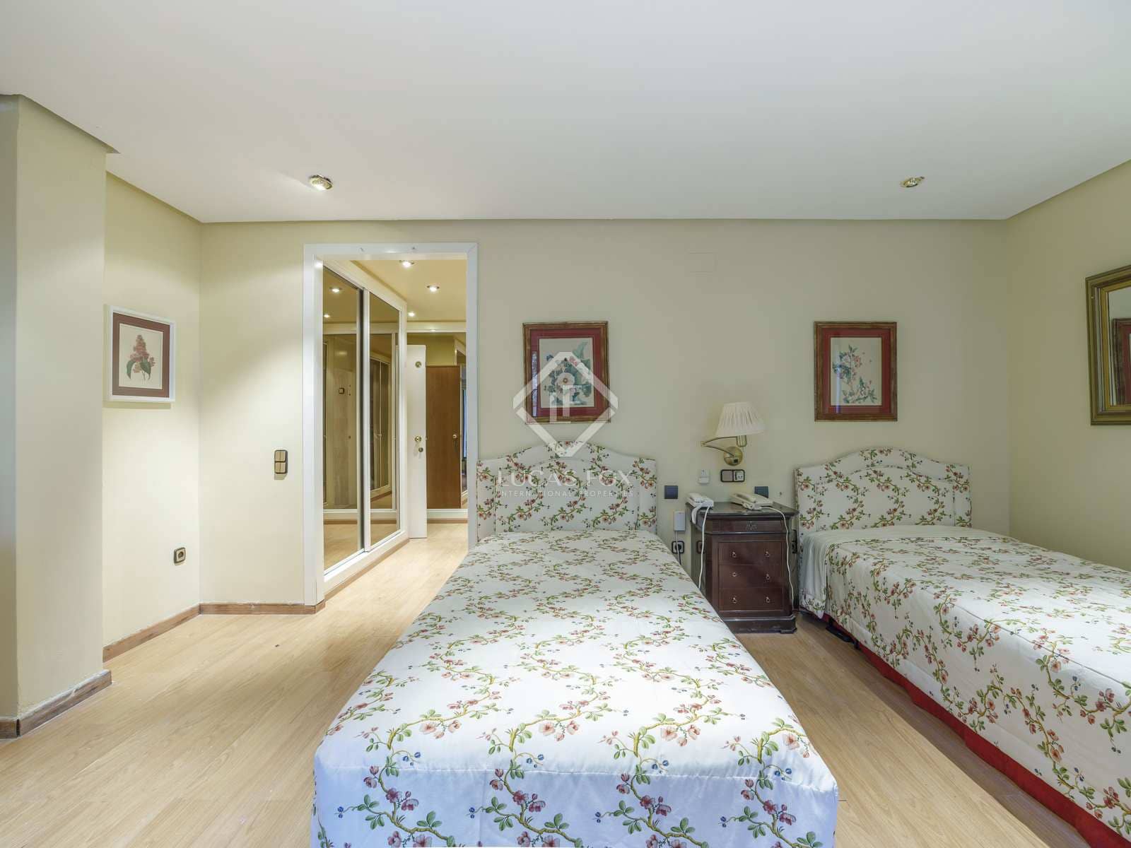 7 soveværelse Villa til salg i L'Eliana med swimmingpool garage - € 1.295.000 (Ref: 8149961)