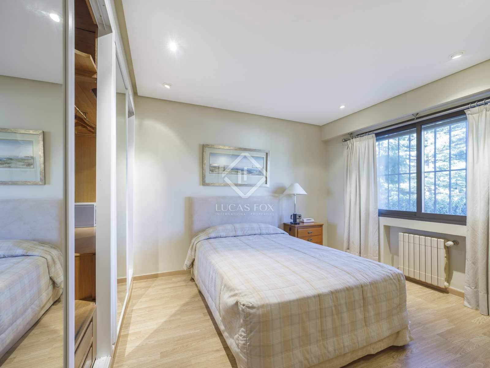 7 soveværelse Villa til salg i L'Eliana med swimmingpool garage - € 1.295.000 (Ref: 8149961)