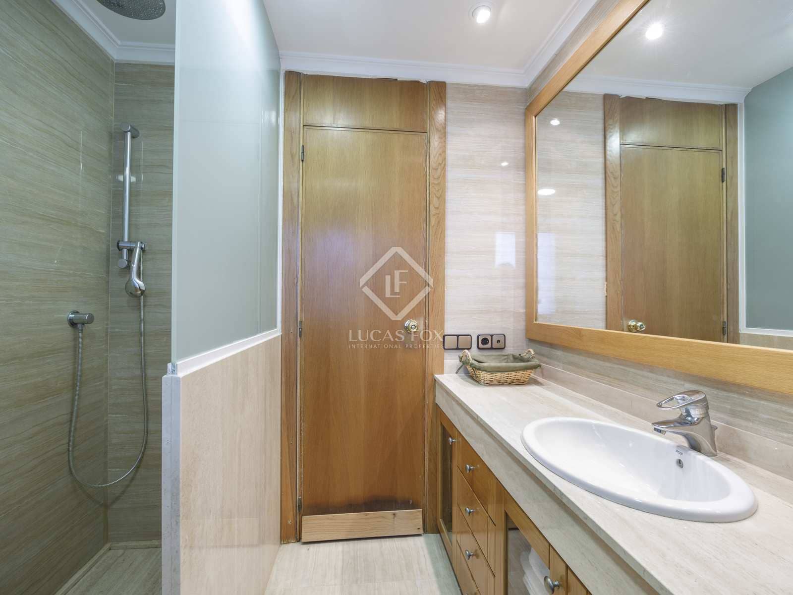 7 soveværelse Villa til salg i L'Eliana med swimmingpool garage - € 1.295.000 (Ref: 8149961)