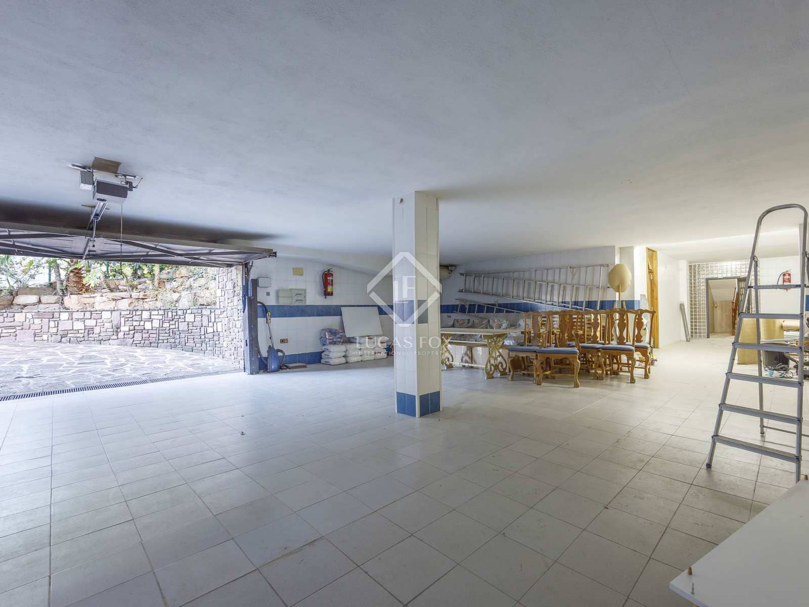 7 soveværelse Villa til salg i L'Eliana med swimmingpool garage - € 1.295.000 (Ref: 8149961)