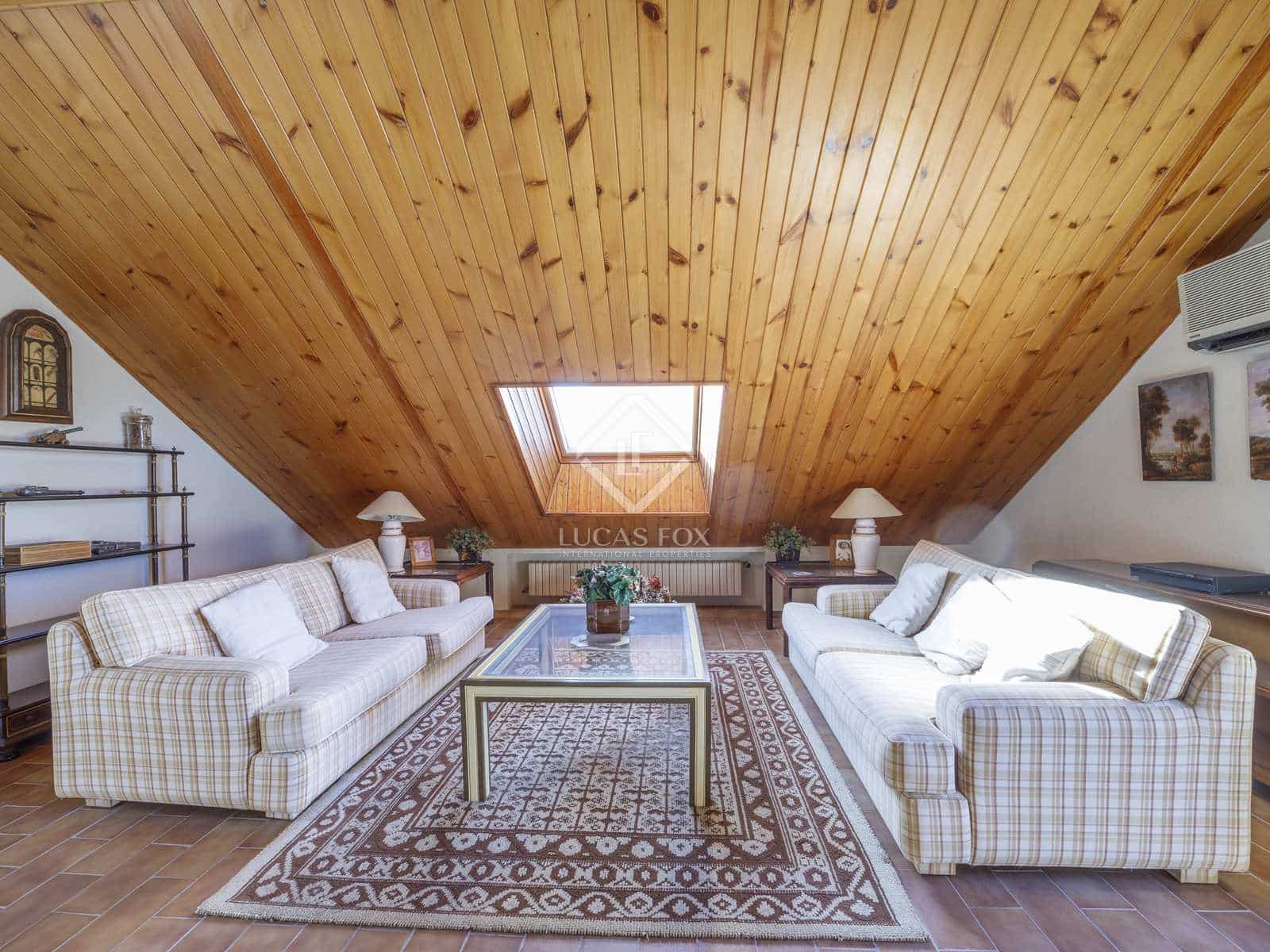 7 soveværelse Villa til salg i L'Eliana med swimmingpool garage - € 1.295.000 (Ref: 8149961)