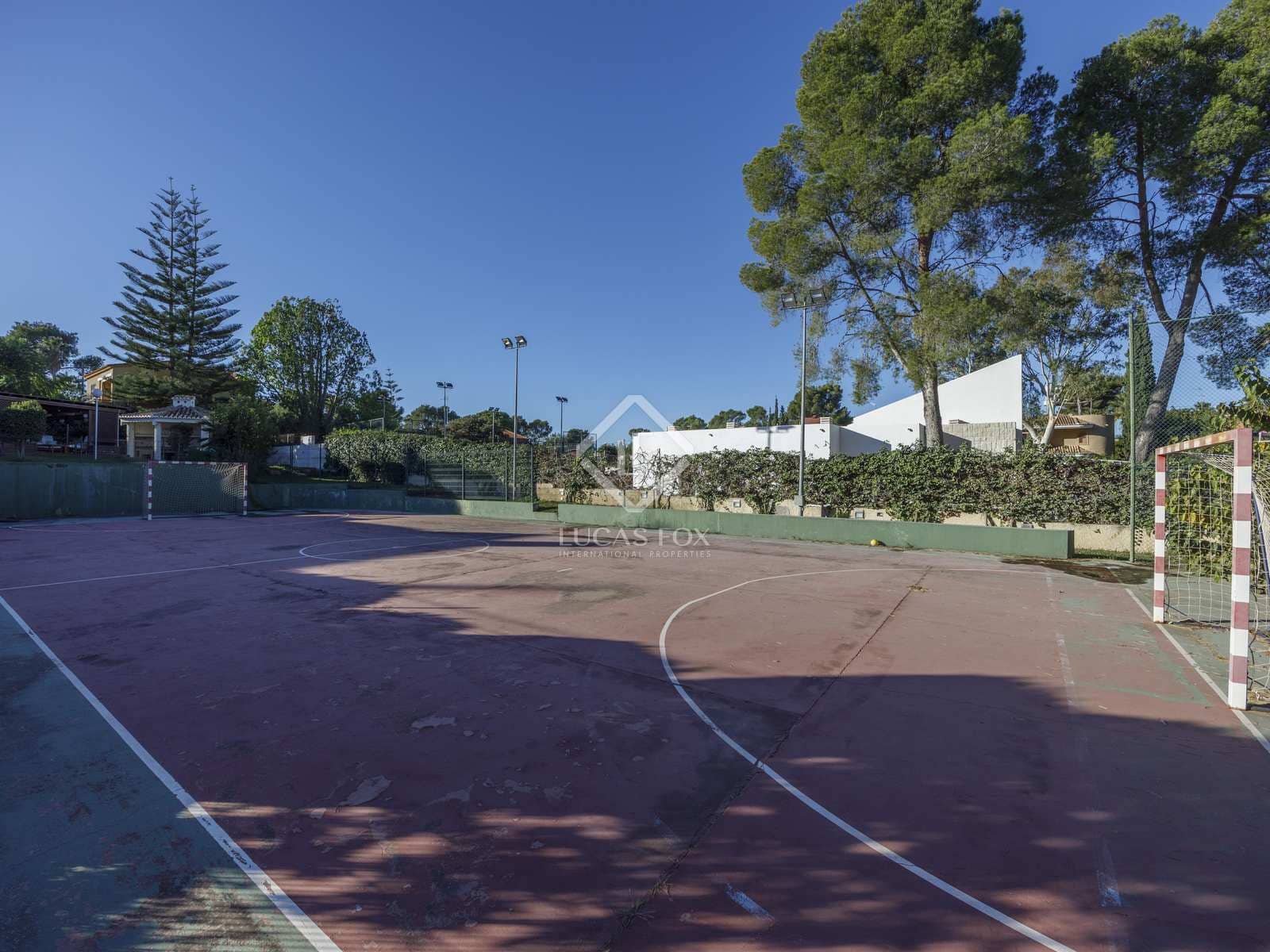 7 soveværelse Villa til salg i L'Eliana med swimmingpool garage - € 1.295.000 (Ref: 8149961)