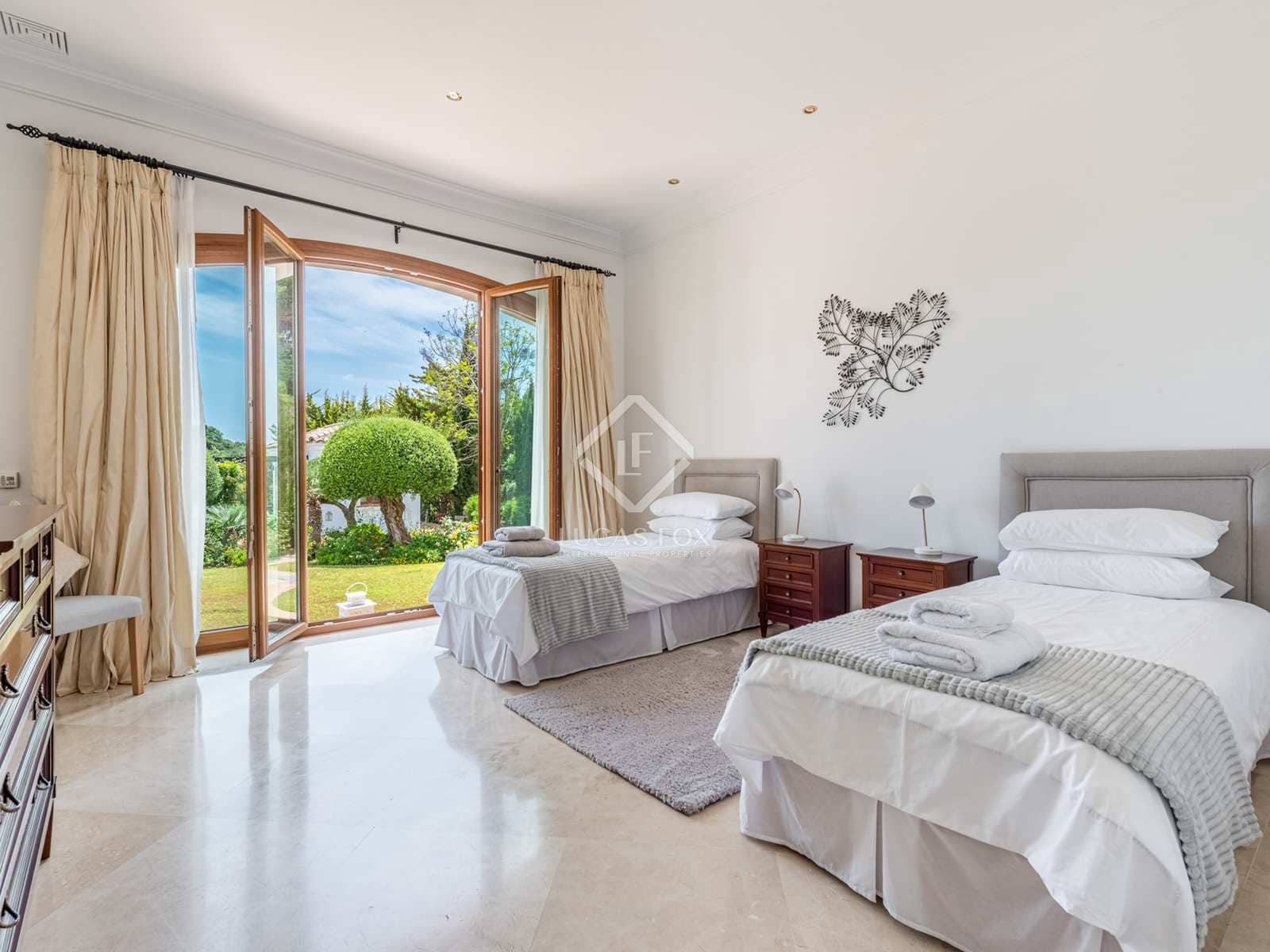 7 slaapkamer Villa te koop in Sotogrande met zwembad garage - € 5.200.000 (Ref: 8151131)