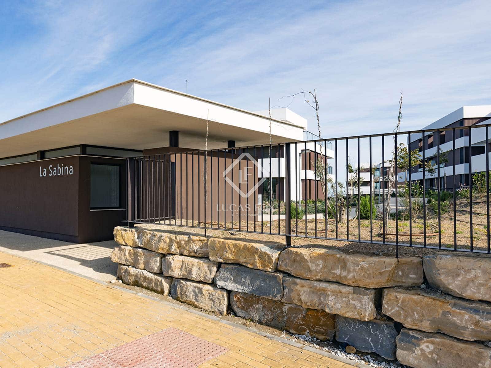 3 Zimmer Apartment zu verkaufen in Casares mit Garage - 699.000 € (Ref: 8153006)