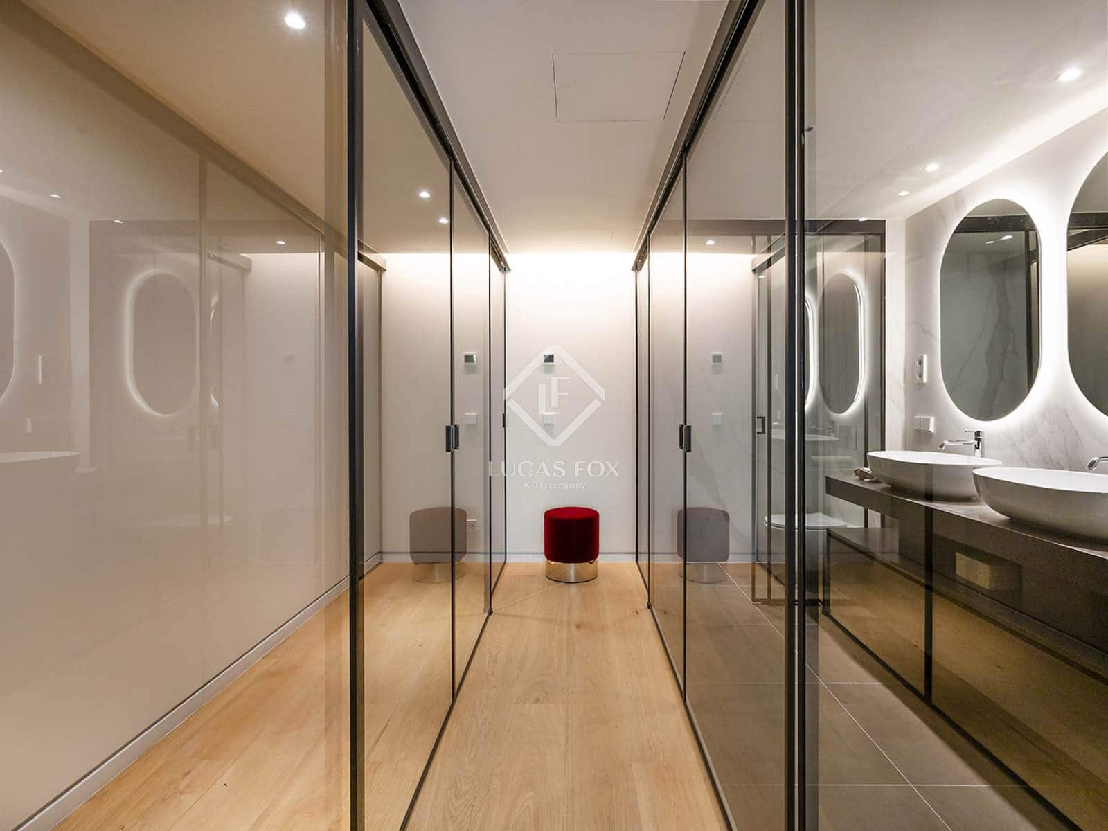 3 soverom Leilighet til salgs i Barcelona by med svømmebasseng garasje - € 2 470 000 (Ref: 8155901)