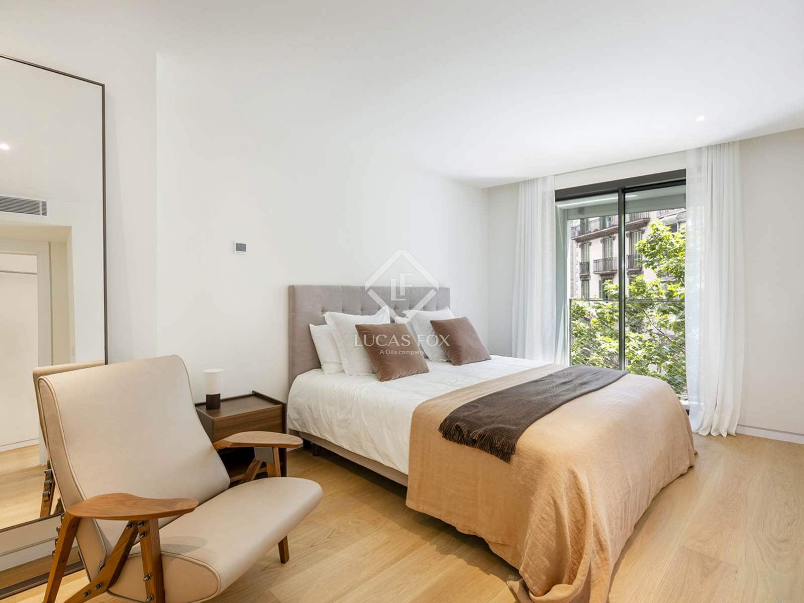 3 soverom Leilighet til salgs i Barcelona by med svømmebasseng garasje - € 2 470 000 (Ref: 8155901)