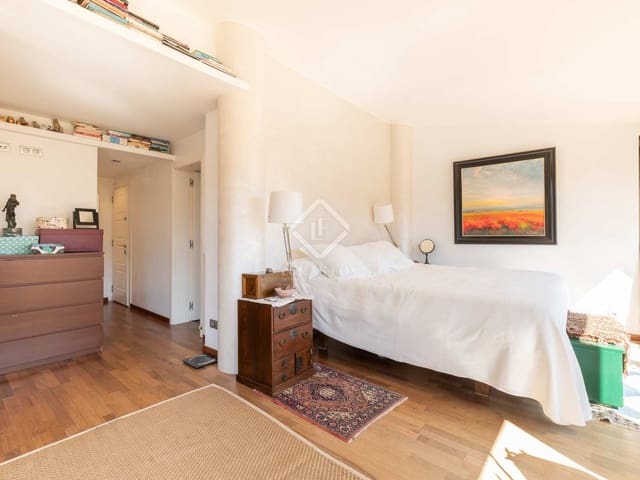 5 soverom Villa til salgs i Castelldefels med garasje - € 1 390 000 (Ref: 8163171)