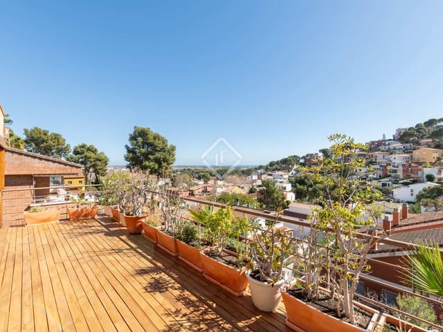 5 soverom Villa til salgs i Castelldefels med garasje - € 1 390 000 (Ref: 8163171)