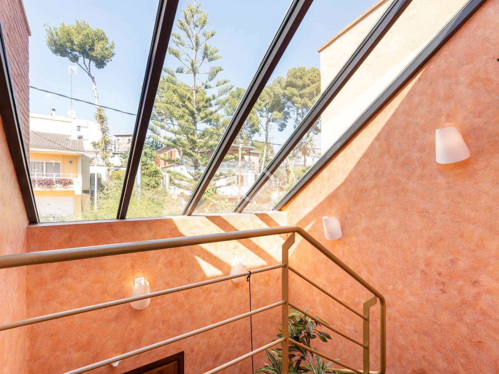5 soverom Villa til salgs i Castelldefels med garasje - € 1 390 000 (Ref: 8163171)
