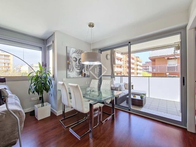 Apartamento de 3 habitaciones en Vilanova i la Geltrú en venta con garaje - 345.000 € (Ref: 8167586)