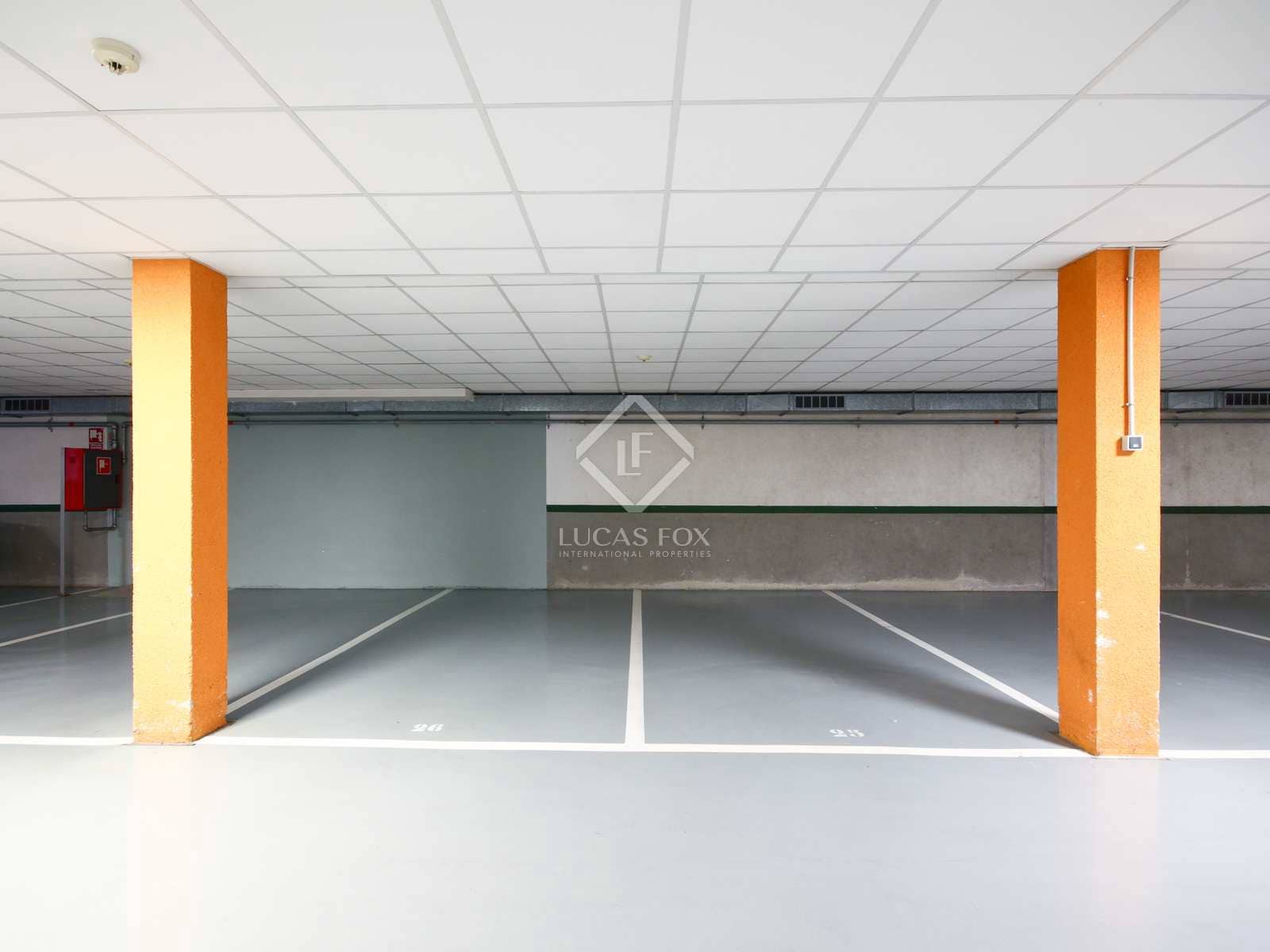 5 sypialnia Apartament na sprzedaż w Sant Pere de Ribes z basenem garażem - 778 000 € (Ref: 8169174)