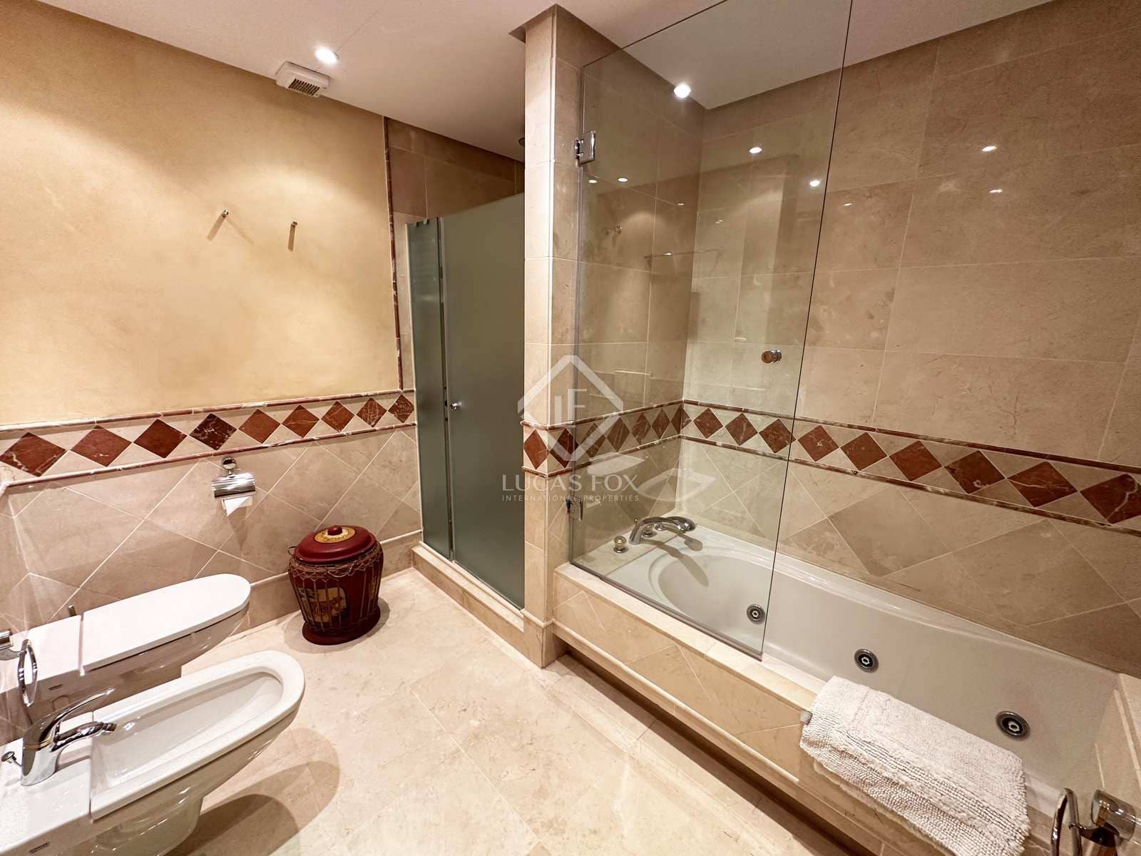 3 bedroom Penthouse for sale in Golden Mile - € 1,295,000 (Ref: 8169311)