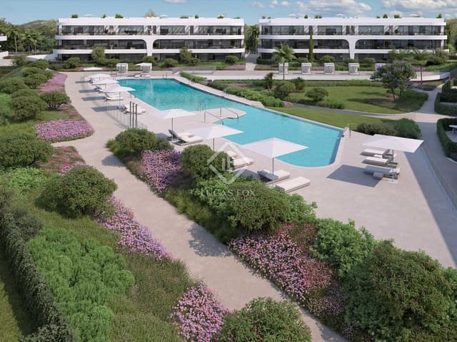 3 chambre Appartement à vendre à Estepona avec piscine garage - 827 000 € (Ref: 8169314)