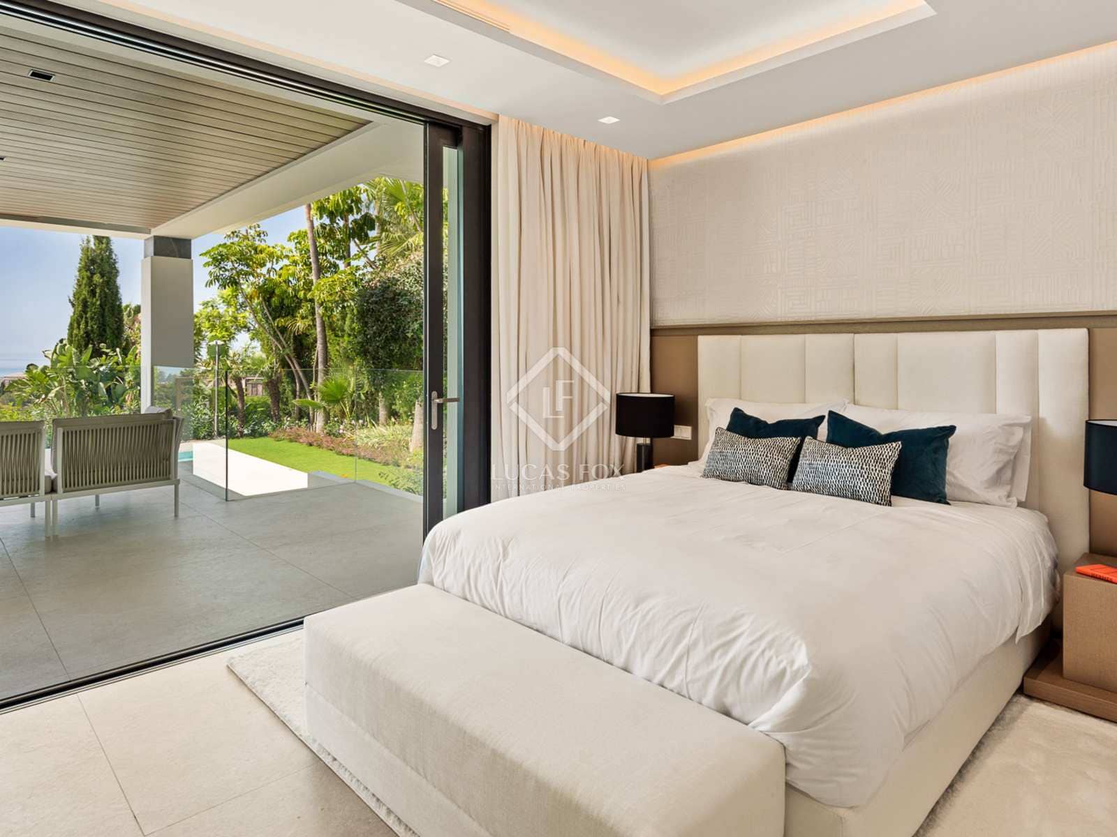 4 slaapkamer Villa te koop in Los Flamingos met zwembad garage - € 4.995.000 (Ref: 8173738)