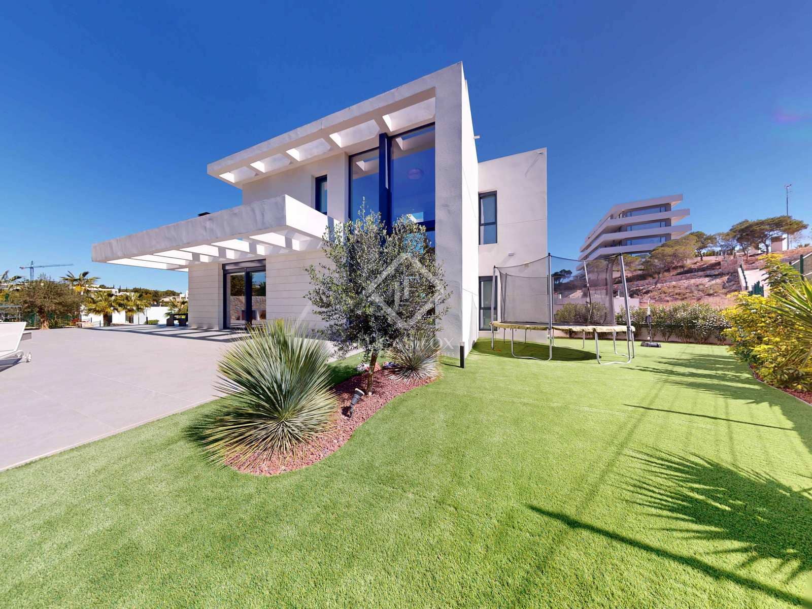 5 soveværelse Villa til salg i Dehesa de Campoamor med swimmingpool garage - € 2.590.000 (Ref: 8173821)