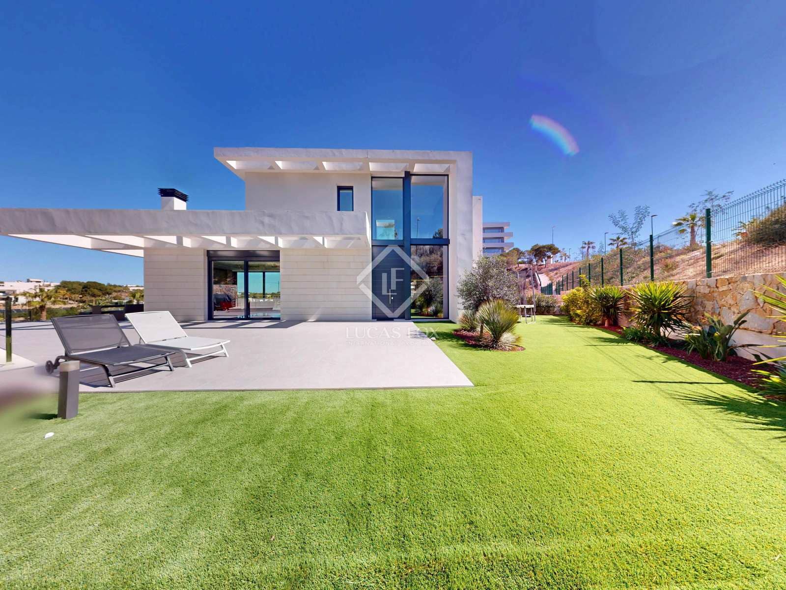 5 soveværelse Villa til salg i Dehesa de Campoamor med swimmingpool garage - € 2.590.000 (Ref: 8173821)