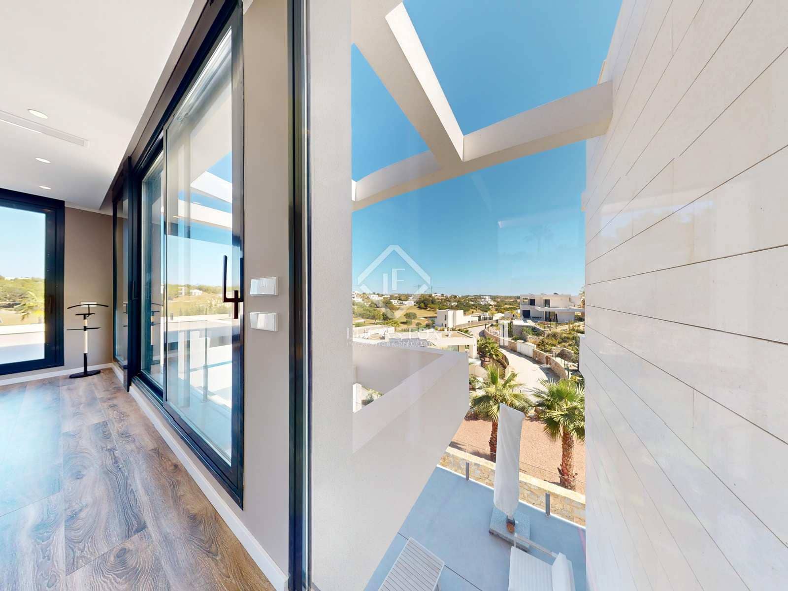 5 soveværelse Villa til salg i Dehesa de Campoamor med swimmingpool garage - € 2.590.000 (Ref: 8173821)