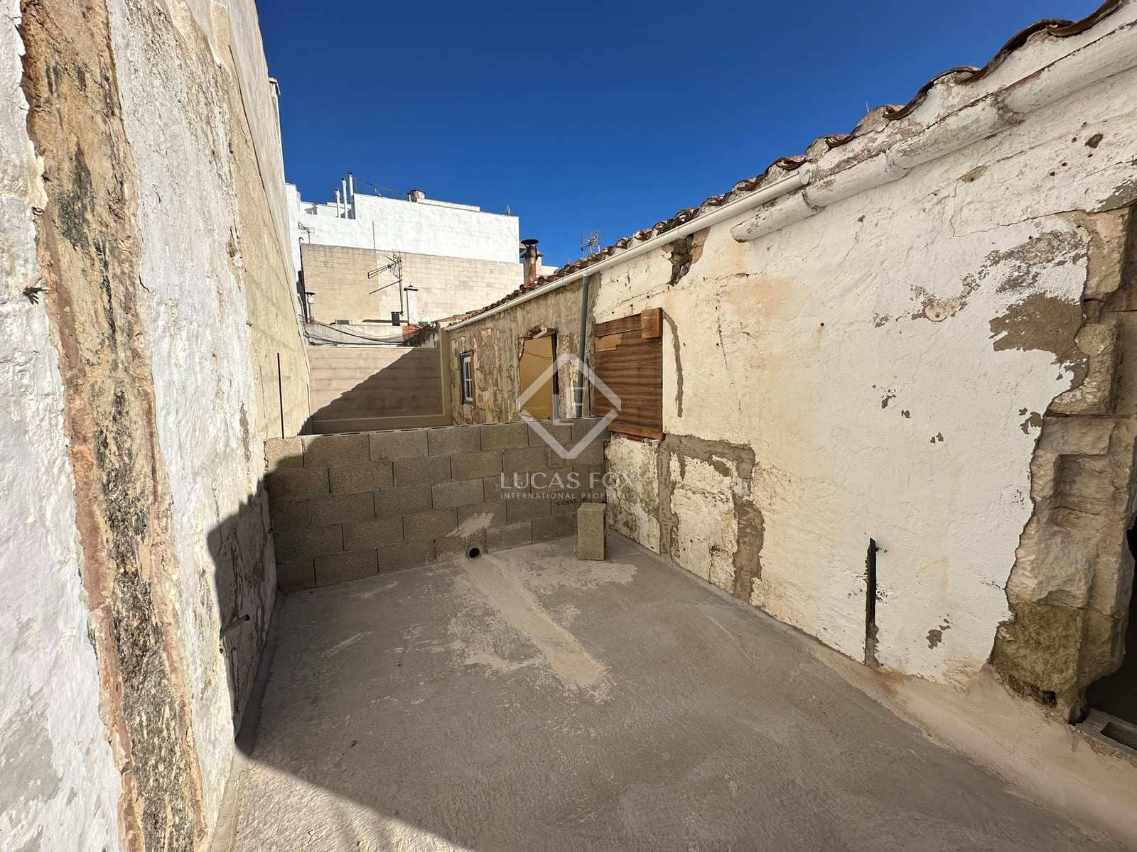 6 soveværelse Villa til salg i Mahon / Mao med garage - € 600.000 (Ref: 8173823)