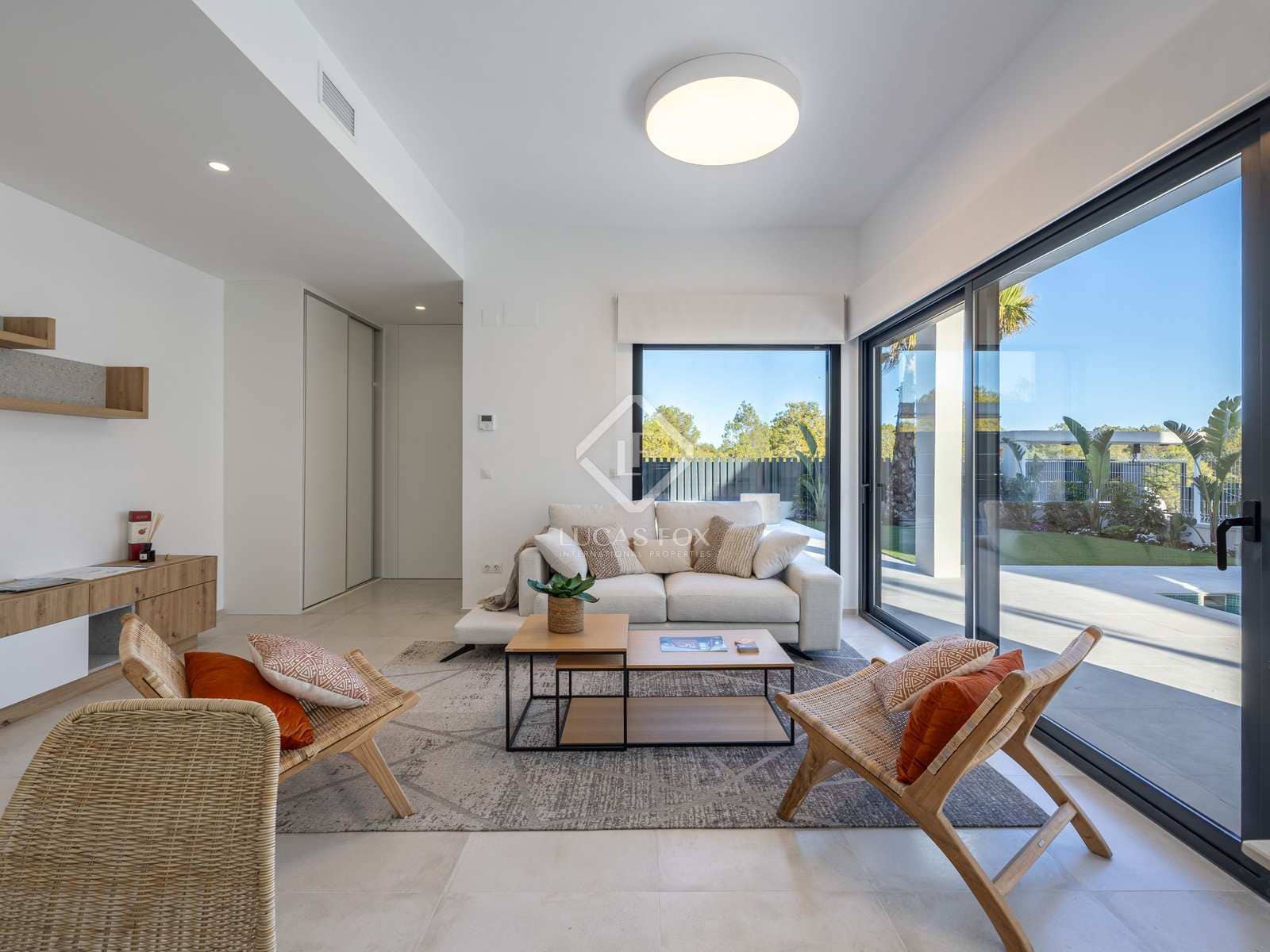 Chalet de 3 habitaciones en Finestrat en venta con piscina garaje - 580.000 € (Ref: 8173826)