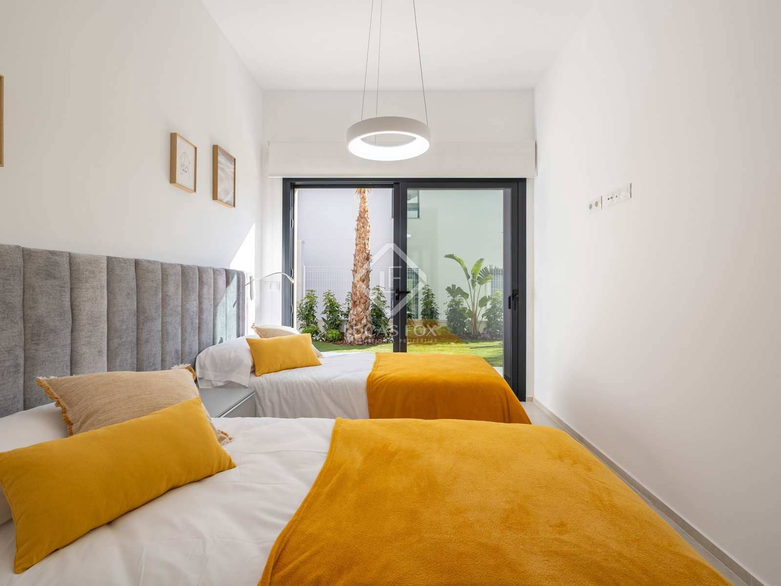 Chalet de 3 habitaciones en Finestrat en venta con piscina garaje - 580.000 € (Ref: 8173826)