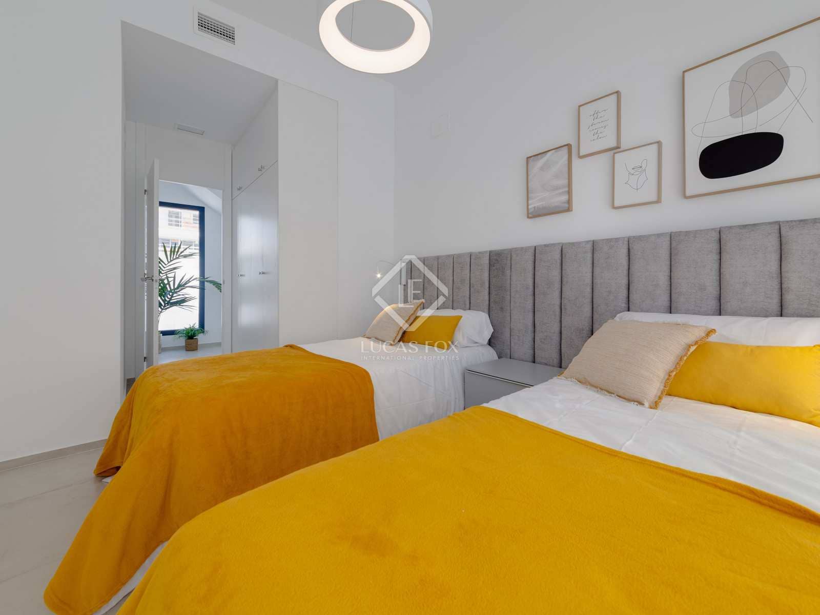 Chalet de 3 habitaciones en Finestrat en venta con piscina garaje - 580.000 € (Ref: 8173826)