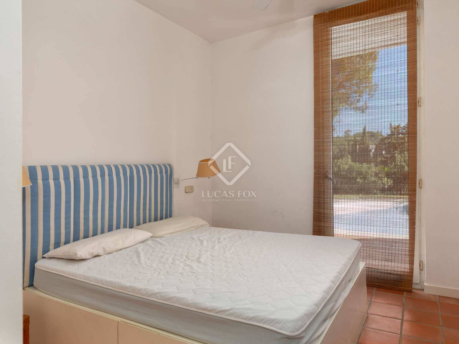 9 sypialnia Willa na sprzedaż w Lloret de Mar z basenem garażem - 900 000 € (Ref: 8182650)