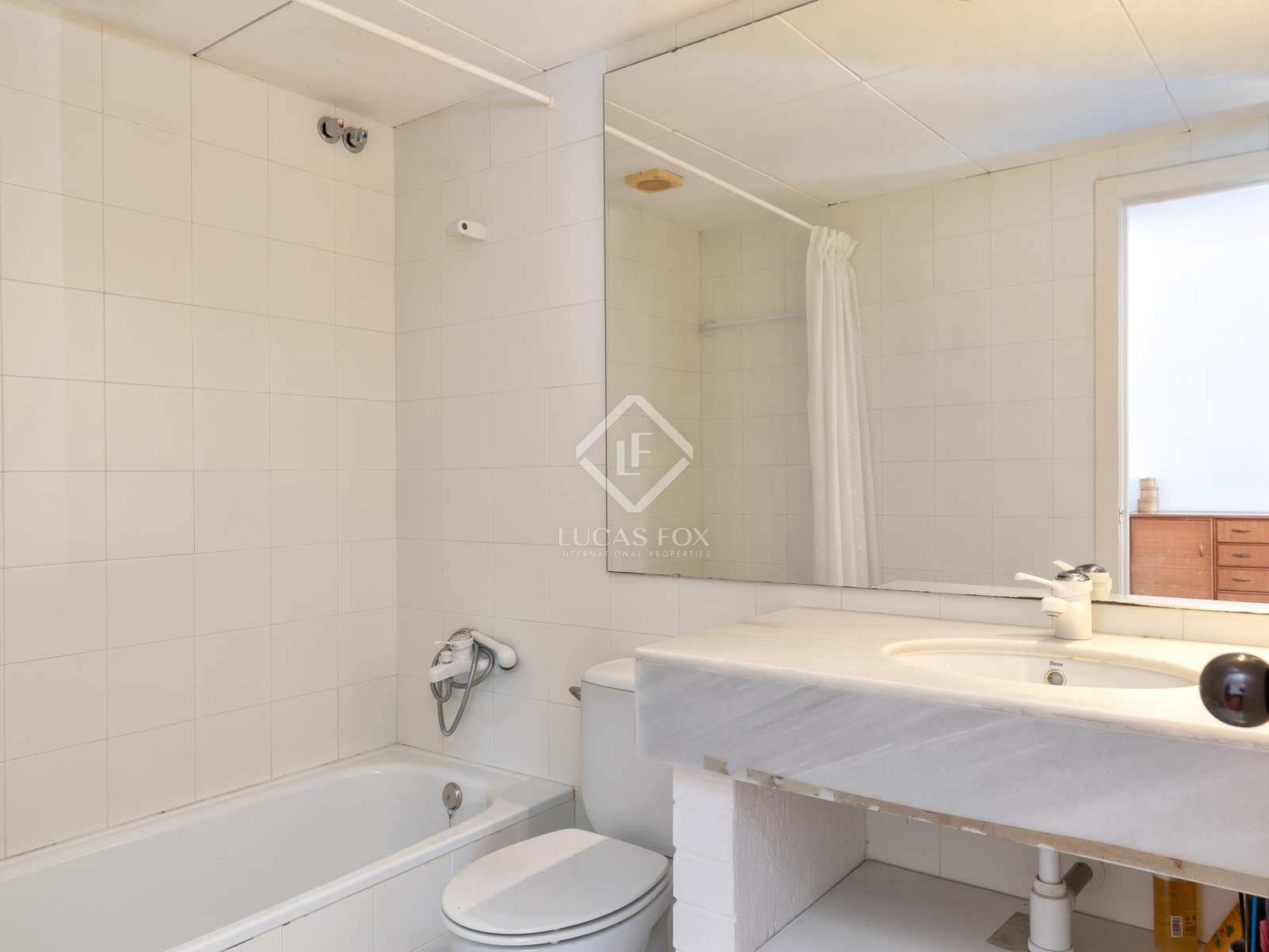 9 sypialnia Willa na sprzedaż w Lloret de Mar z basenem garażem - 900 000 € (Ref: 8182650)