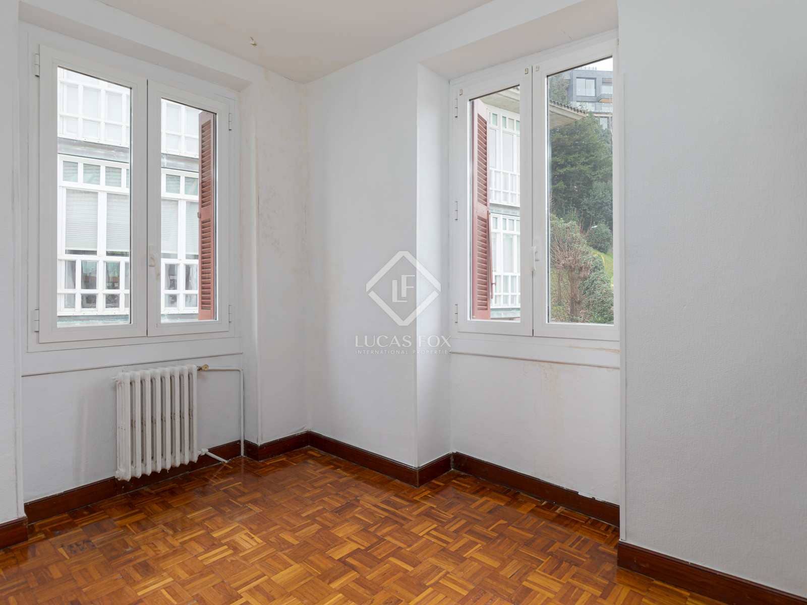 4 slaapkamer Villa te koop in Donostia-San Sebastian - € 2.990.000 (Ref: 8182868)